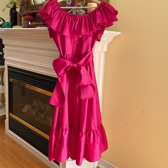 Memories ruffle Vintage Dress From Fairweather CAD 1595 Neon pink Colour Size S - Picture 6 of 13